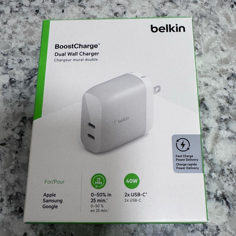 NEW Belkin 40W USB-C Dual Charger in White with Silver.